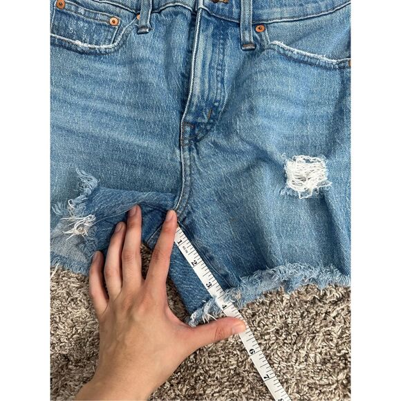madewell high rise denim shorts cut off jean shorts women’s size 26 distressed - Picture 9 of 11